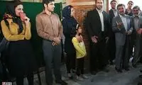 عکس: اخذ رای از احمدی نژاد