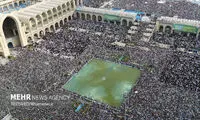 تصویری از مسئولین کشور در صف اول نماز عید فطر 