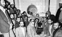 عکس: دیدار دولتمردان شهید رجایی با امام