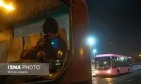 تصاویری از اتوبوس‌خوابیِ بی‌خانمان‌ها در تهران