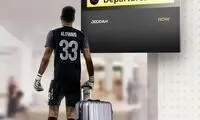 حمله هواداران الهلال به دروازه‌بان الاهلی