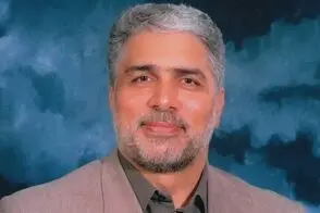 سنگ مزار اخبارگوی صداوسیما که خیلی‌ها با او خاطره دارند