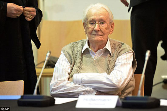 محاکمه متهم 93 ساله «آشوویتس» +عکس