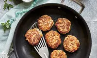 طرز تهیه کوفته مرغ با کدو سبز
