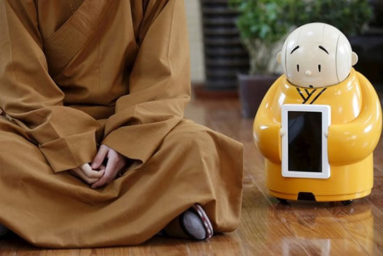 ربات راهب با شرکت‌های چینی به روز می‌شود