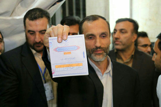 بقایی به احمدی نژاد رأی داد!