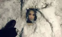 بنیامین بهادری سر مزار پُر از برف همسرش