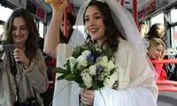 رفتن به مراسم عروسی با اتوبوس! + عکس