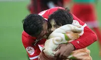 عکس: هانی در آغوش پرسپولیسی ها