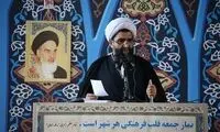امام جمعه کیش: این جزیره پاتوق خواننده‌های خارجی نخواهد شد