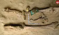 کشف مقبره 1500ساله «زنی با کفش طلا»