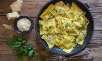 طرز تهیه پاستا راویولی اصیل و سنتی ایتالیایی