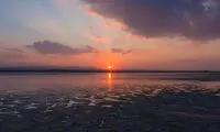 دریاچه نمک خور اصفهان؛ بزرگترین دریاچه نمک فصلی ایران