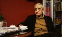 احمدرضا احمدی: خاطره‌ها رهایم نمی‌کنند