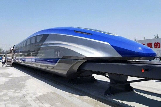 قطار مغناطیسی چینی با سرعت ۶۰۰کیلومتر