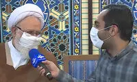 شوخی روحانی هوادار پرسپولیس با میکروفون آبی