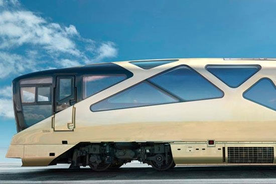 قطار لوکس ژاپنی با امکان تماشای مناظر