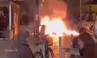 لحظه عجیب سِرو قهوه در میان آتشِ اعتراضات!