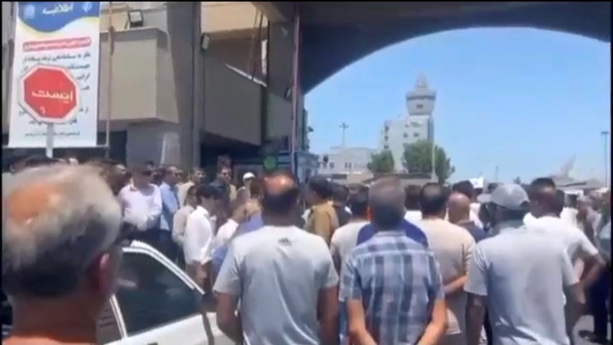   تصاویری از تجمع خبرساز لنج‌داران بوشهری 