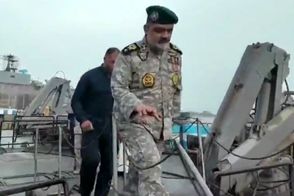 بازدید فرمانده ارشد ارتش از یگان‌های خلیج فارس