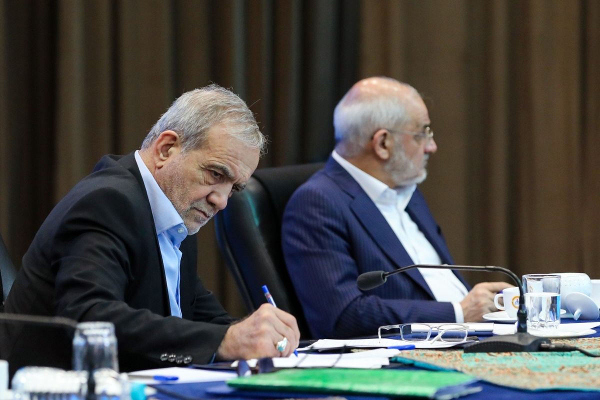   تذکر به پزشکیان: با ماهی پنجاه میلیون هم نمیشود زندگی کرد! 