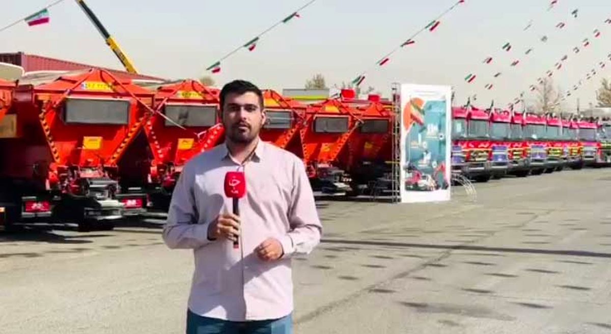 رونمایی از نسل جدید ماشین‌آلات خدمات شهری تهران