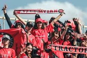 هوادار تراکتور: داورها همیشه علیه ما تبعیض قائل می‌شوند!