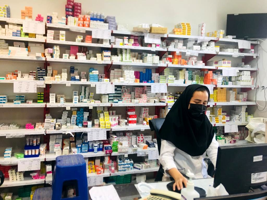 چرا بیشتر داروخانه‌ها در بالای شهر تهران است؟