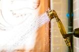 ترتیب صحیح مراحل دوش گرفتن برای محافظت از پوست