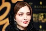 استایل بهنوش طباطبایی در یک مراسم جلب توجه کرد