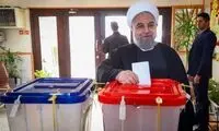 حسن روحانی رای خود را به صندوق انداخت