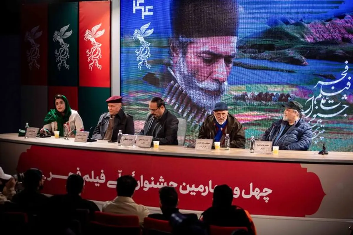 دفاع شریفی‌نیا از آن‌هایی که جشنواره را تحریم کردند