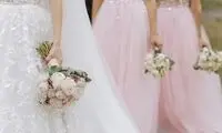 مراسم مجلل یک زن برای برای ازدواج با خودش!