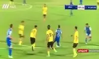 پنالتی گم شده استقلالی‌ها در مقابل پارس 