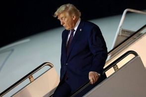 عکس تازه و عجیب ترامپ در مجازی سوژه شد 