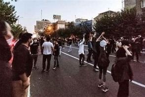 نظر ترامپ درباره تظاهرات گسترده  علیه او در ۲۷۰۰ شهر آمریکا  