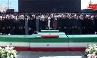 خیابان‌های اطراف مصلی در هنگام اقامه نماز