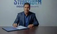 لباس ملوانی بر تن باتجربه‌ترین سرمربی لیگ