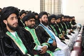عکس‌های عجیب از جشن فارغ التحصیلان طالبان