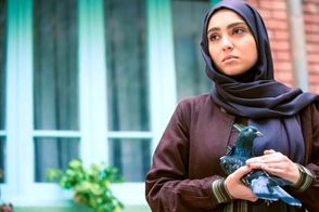 چهره بدون آرایش مونا کرمی در عکس جدیدش