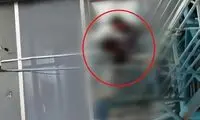 تصمیم مرگبار دختر 15ساله روی پل عابر پیاده