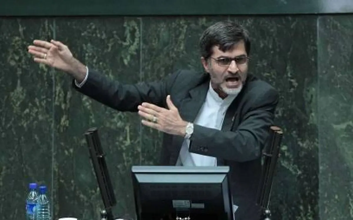 کوچک‌زاده: جنوب خبری نیست، زیر کولر گازی هستند!
