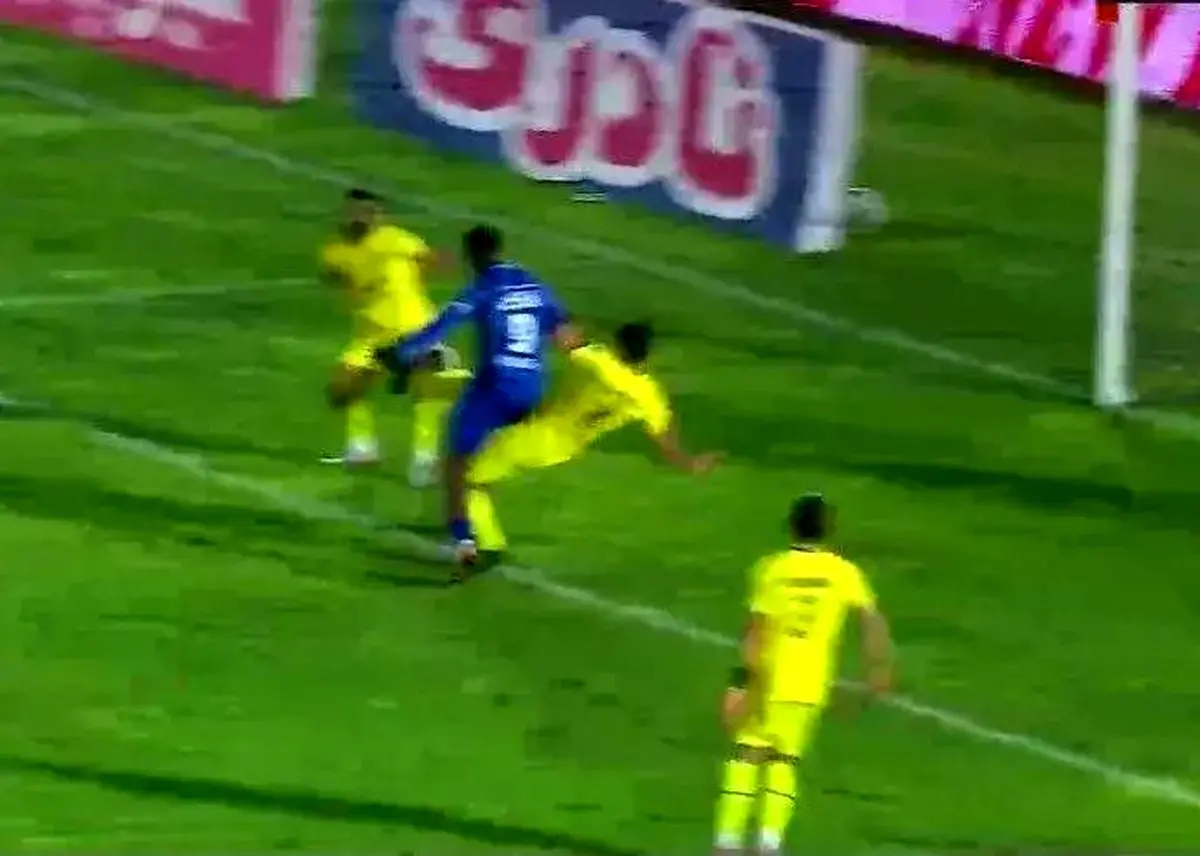 ادعای شمس‌آذر: گل مردود استقلال را VAR ندید