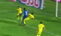 ادعای شمس‌آذر: گل مردود استقلال را VAR ندید