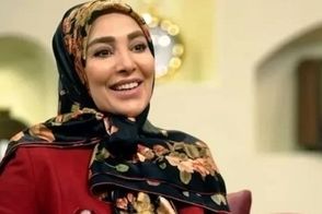 پوشش متفاوت ژیلا صادقی در اکران یک فیلم
