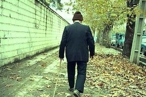 حافظه شگفت‌انگیز یک پدربزرگ 90 ساله در نیشابور