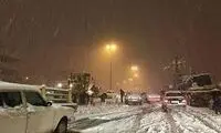 آزادراه تهران - قزوین در محاصره برف و کولاک