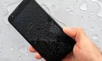 چطور موبایل خیس‌شده را نجات دهیم؟ 