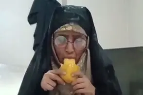 خوردن انبه برای بلاگر زن دردسر شد