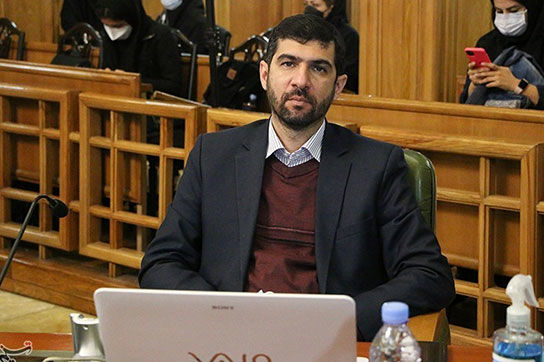 آخوندی، نامزد ریاست فدراسیون فوتبال شد